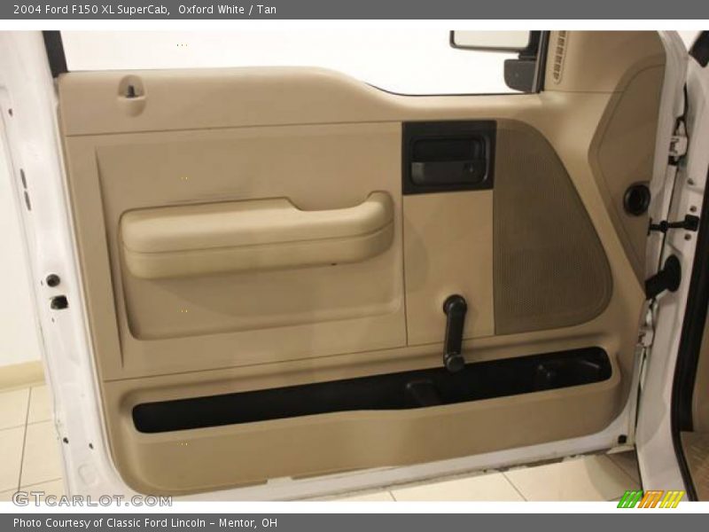 Oxford White / Tan 2004 Ford F150 XL SuperCab