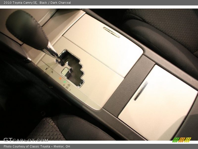 Black / Dark Charcoal 2010 Toyota Camry SE