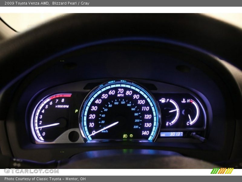 Blizzard Pearl / Gray 2009 Toyota Venza AWD