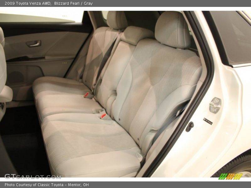 Blizzard Pearl / Gray 2009 Toyota Venza AWD