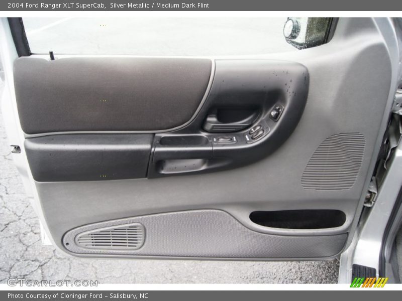 Silver Metallic / Medium Dark Flint 2004 Ford Ranger XLT SuperCab