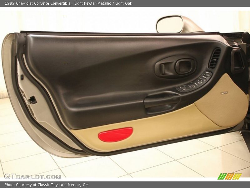 Light Pewter Metallic / Light Oak 1999 Chevrolet Corvette Convertible