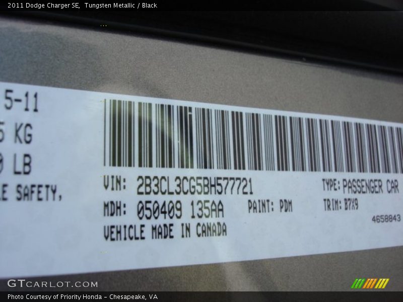 Tungsten Metallic / Black 2011 Dodge Charger SE