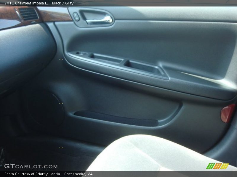 Black / Gray 2011 Chevrolet Impala LS