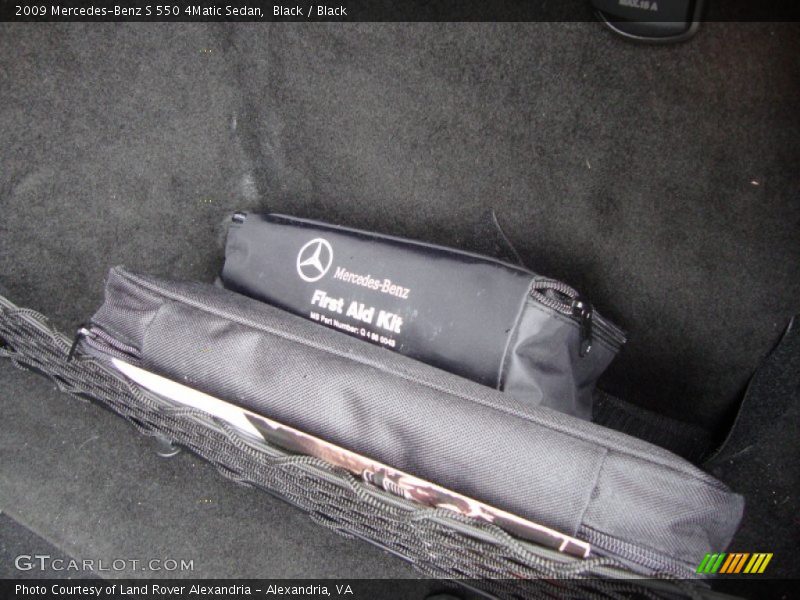 Black / Black 2009 Mercedes-Benz S 550 4Matic Sedan