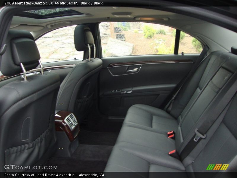 Black / Black 2009 Mercedes-Benz S 550 4Matic Sedan