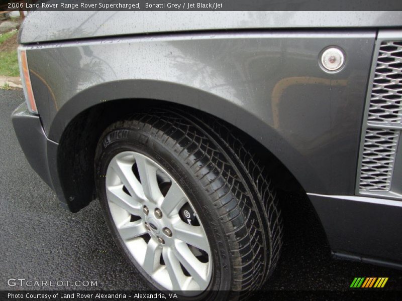 Bonatti Grey / Jet Black/Jet 2006 Land Rover Range Rover Supercharged