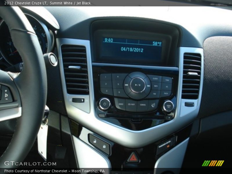 Summit White / Jet Black 2012 Chevrolet Cruze LT
