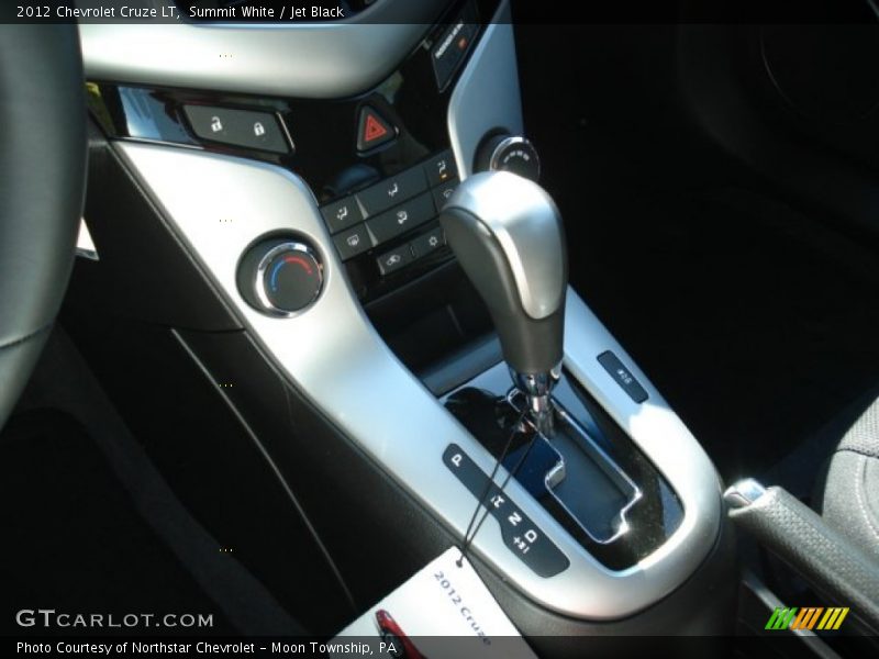 Summit White / Jet Black 2012 Chevrolet Cruze LT