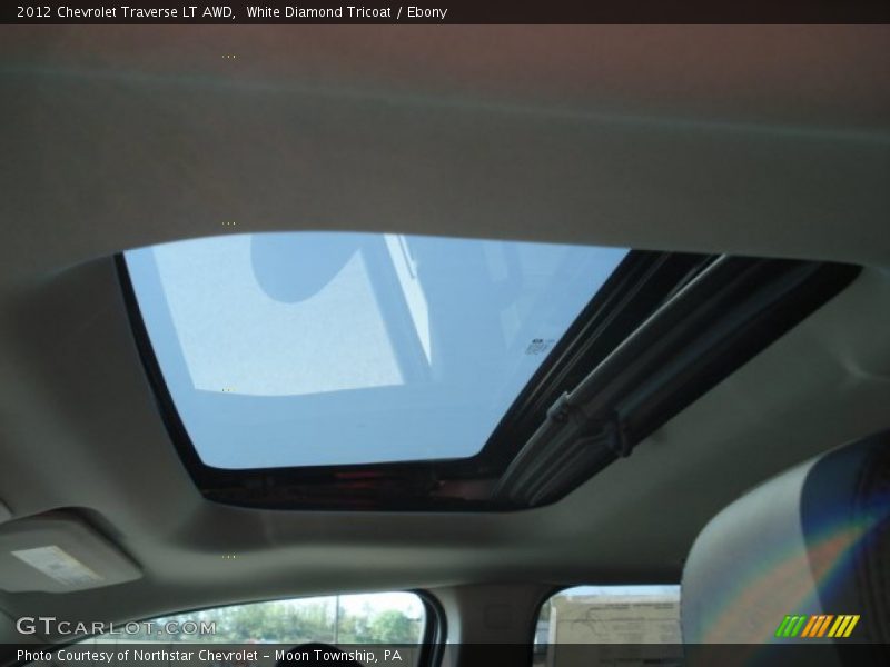 White Diamond Tricoat / Ebony 2012 Chevrolet Traverse LT AWD
