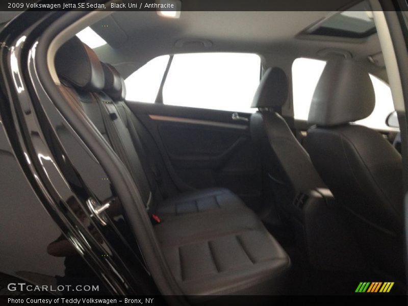 Black Uni / Anthracite 2009 Volkswagen Jetta SE Sedan
