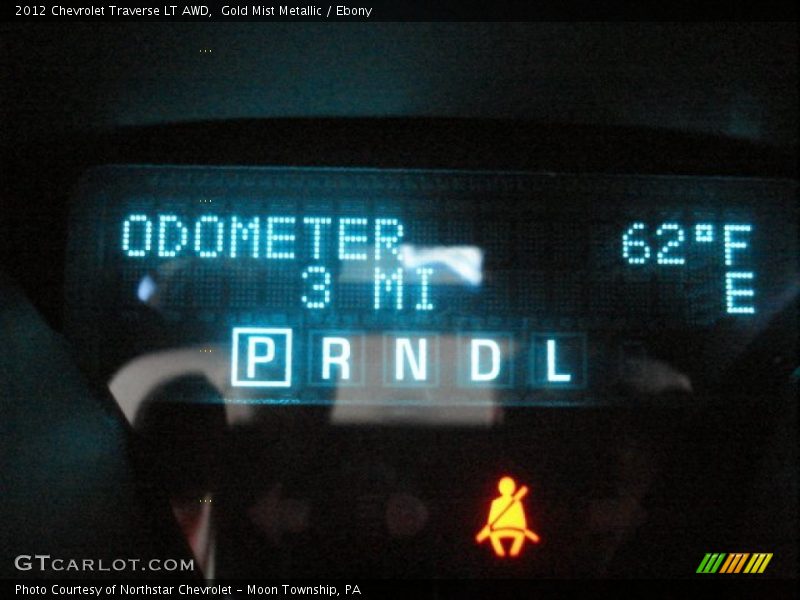 Gold Mist Metallic / Ebony 2012 Chevrolet Traverse LT AWD