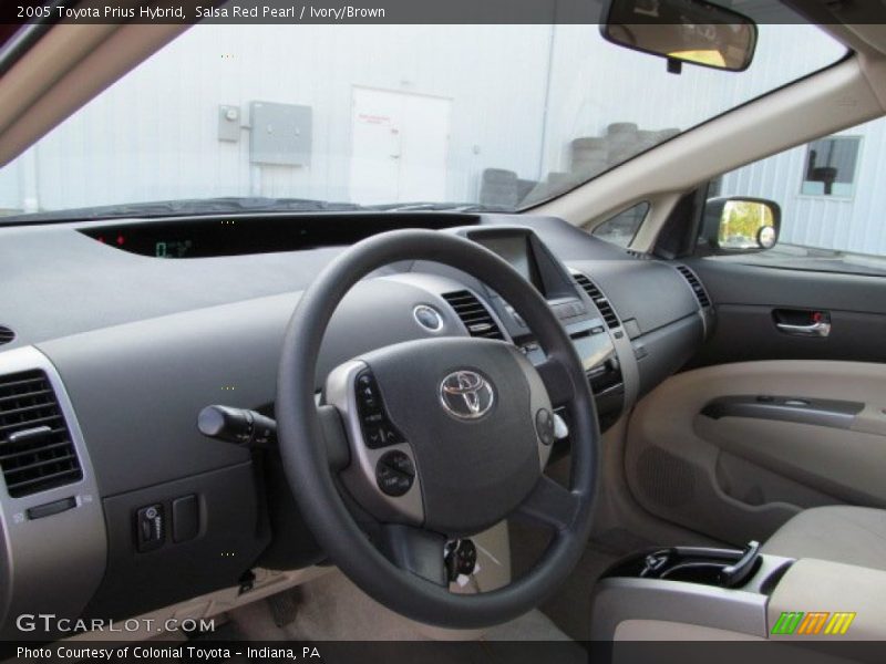 Salsa Red Pearl / Ivory/Brown 2005 Toyota Prius Hybrid