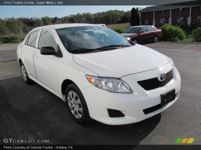 Super White / Ash 2010 Toyota Corolla