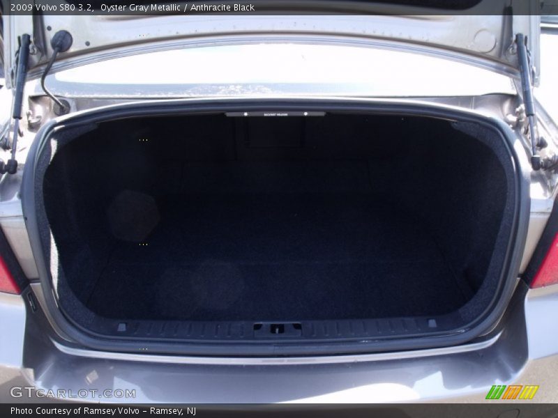 Oyster Gray Metallic / Anthracite Black 2009 Volvo S80 3.2