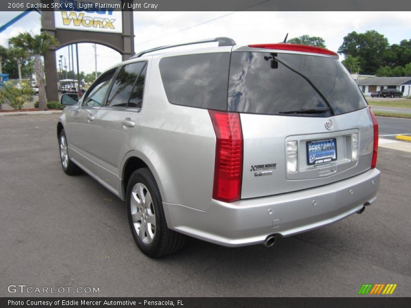 Light Platinum / Light Gray 2006 Cadillac SRX V8