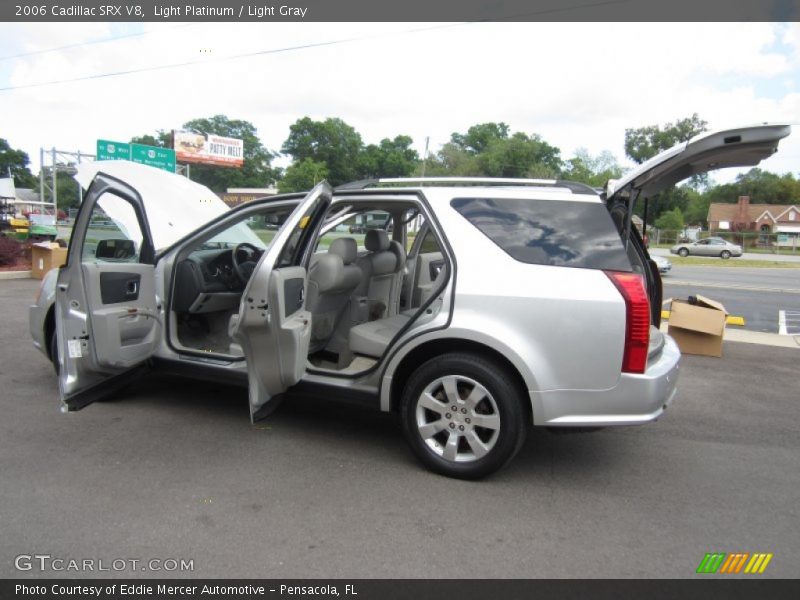 Light Platinum / Light Gray 2006 Cadillac SRX V8