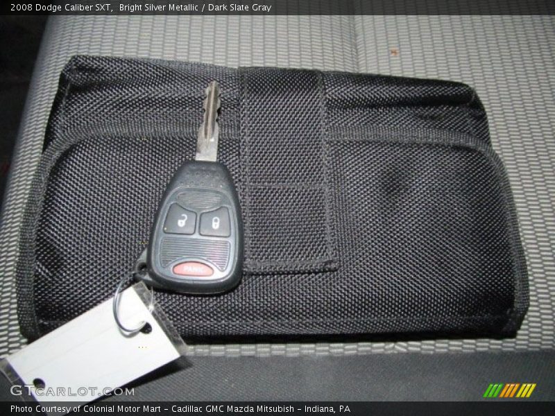 Bright Silver Metallic / Dark Slate Gray 2008 Dodge Caliber SXT