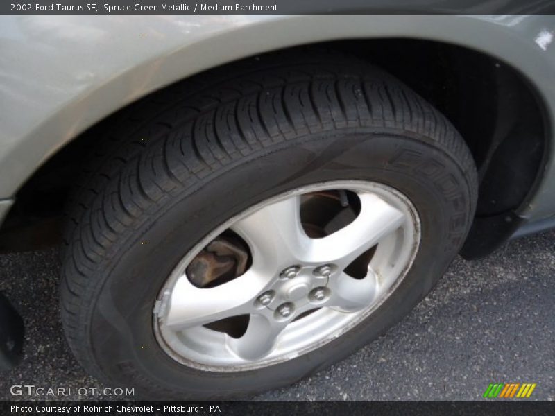 Spruce Green Metallic / Medium Parchment 2002 Ford Taurus SE