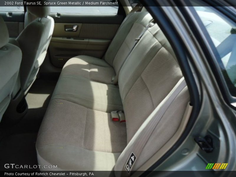 Spruce Green Metallic / Medium Parchment 2002 Ford Taurus SE