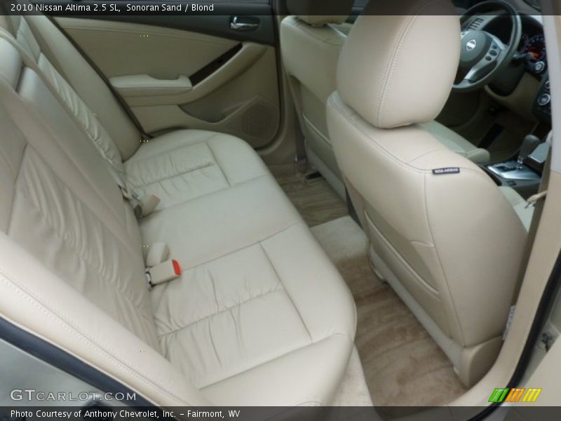 Sonoran Sand / Blond 2010 Nissan Altima 2.5 SL