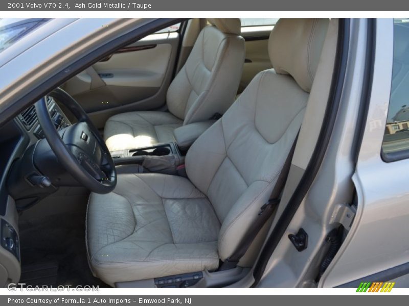 Ash Gold Metallic / Taupe 2001 Volvo V70 2.4
