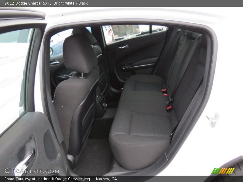 Bright White / Black 2012 Dodge Charger SXT