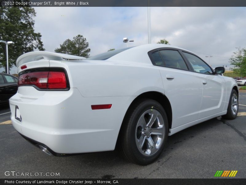 Bright White / Black 2012 Dodge Charger SXT