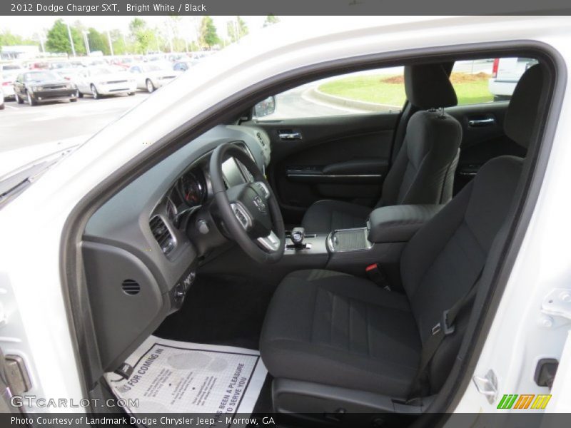 Bright White / Black 2012 Dodge Charger SXT