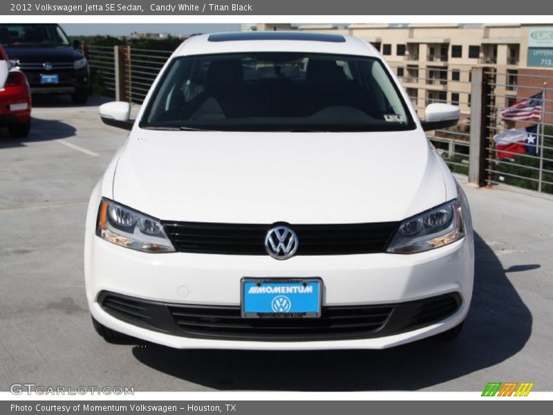 Candy White / Titan Black 2012 Volkswagen Jetta SE Sedan