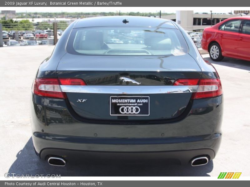 Botanical Green Metallic / Barley/Truffle 2009 Jaguar XF Luxury