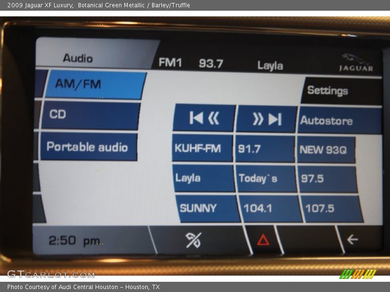 Botanical Green Metallic / Barley/Truffle 2009 Jaguar XF Luxury