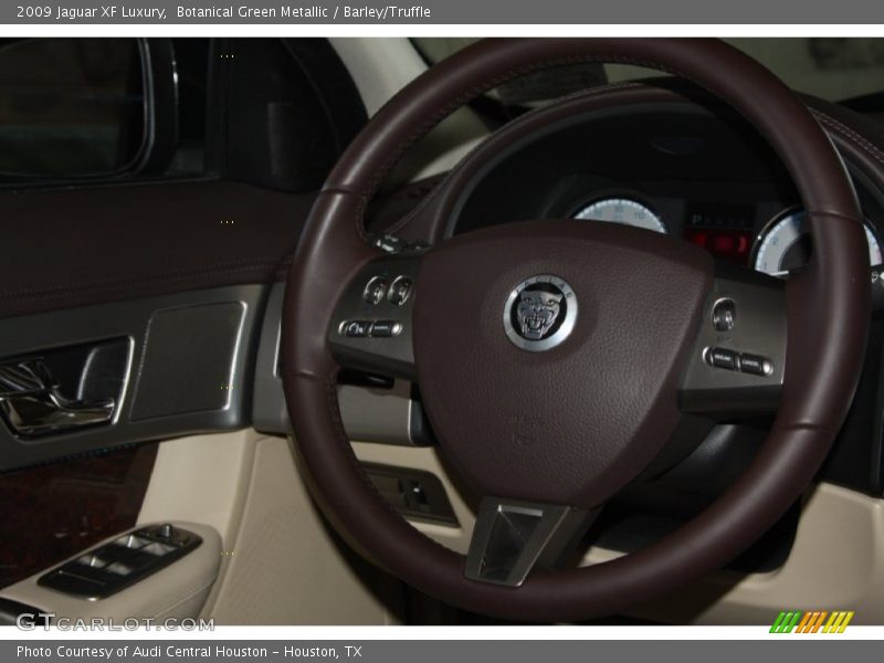 Botanical Green Metallic / Barley/Truffle 2009 Jaguar XF Luxury