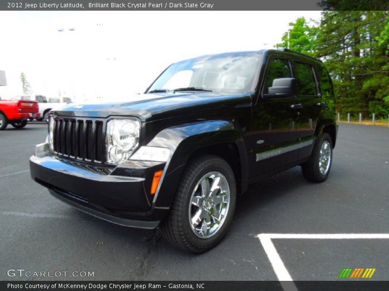 Brilliant Black Crystal Pearl / Dark Slate Gray 2012 Jeep Liberty Latitude