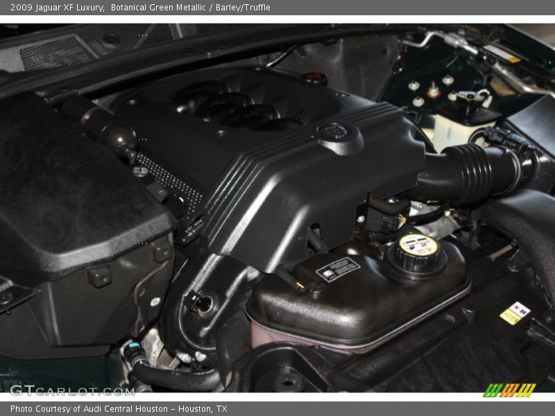 Botanical Green Metallic / Barley/Truffle 2009 Jaguar XF Luxury