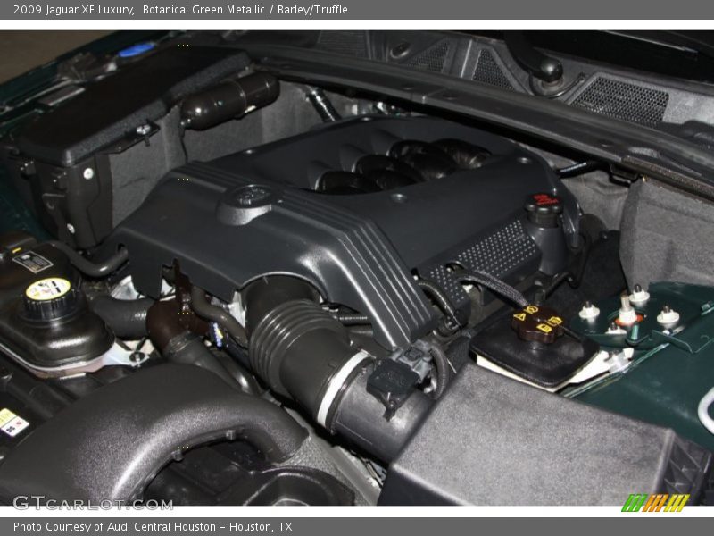 Botanical Green Metallic / Barley/Truffle 2009 Jaguar XF Luxury