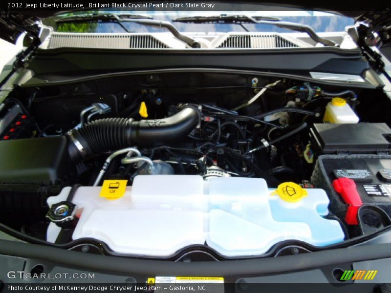 Brilliant Black Crystal Pearl / Dark Slate Gray 2012 Jeep Liberty Latitude