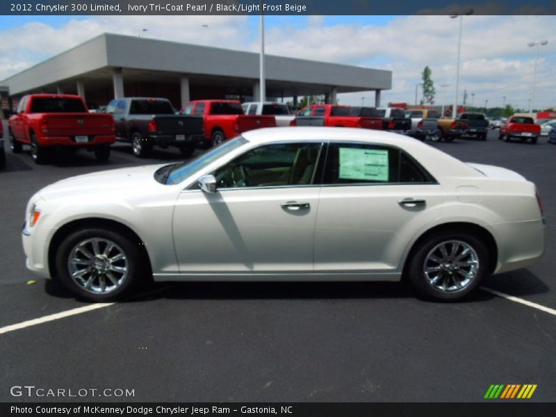 Ivory Tri-Coat Pearl / Black/Light Frost Beige 2012 Chrysler 300 Limited