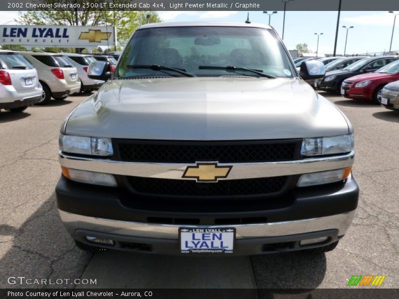 Light Pewter Metallic / Graphite 2002 Chevrolet Silverado 2500 LT Extended Cab 4x4
