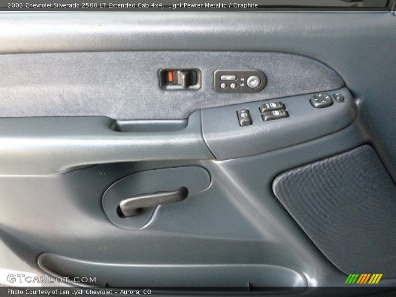 Light Pewter Metallic / Graphite 2002 Chevrolet Silverado 2500 LT Extended Cab 4x4