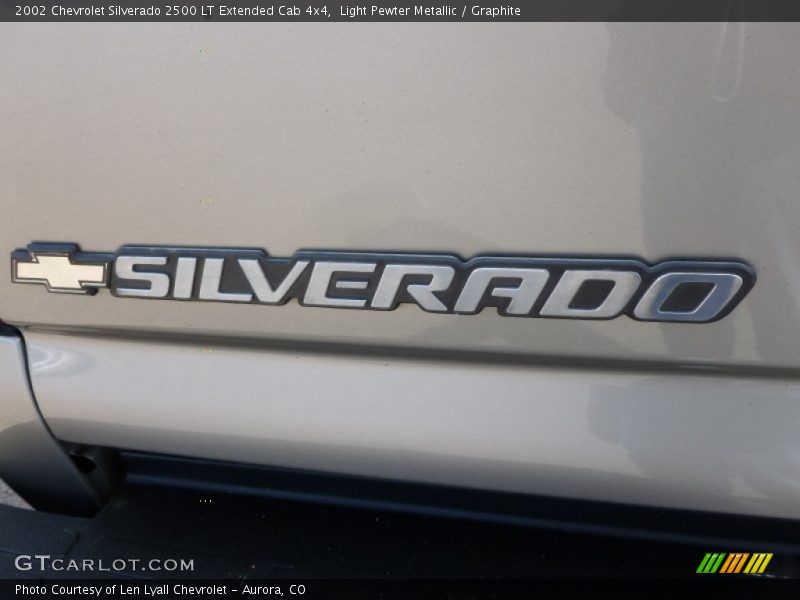 Light Pewter Metallic / Graphite 2002 Chevrolet Silverado 2500 LT Extended Cab 4x4