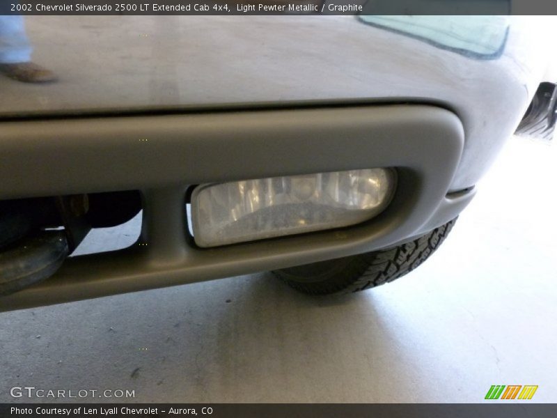 Light Pewter Metallic / Graphite 2002 Chevrolet Silverado 2500 LT Extended Cab 4x4