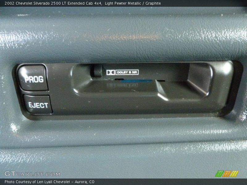 Light Pewter Metallic / Graphite 2002 Chevrolet Silverado 2500 LT Extended Cab 4x4