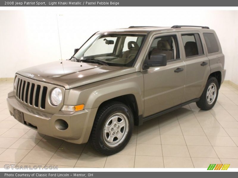 Light Khaki Metallic / Pastel Pebble Beige 2008 Jeep Patriot Sport