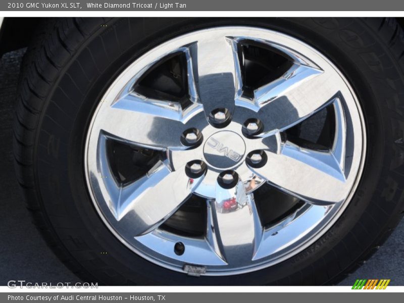 White Diamond Tricoat / Light Tan 2010 GMC Yukon XL SLT