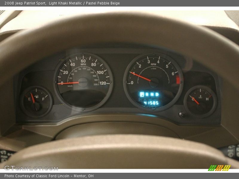 Light Khaki Metallic / Pastel Pebble Beige 2008 Jeep Patriot Sport