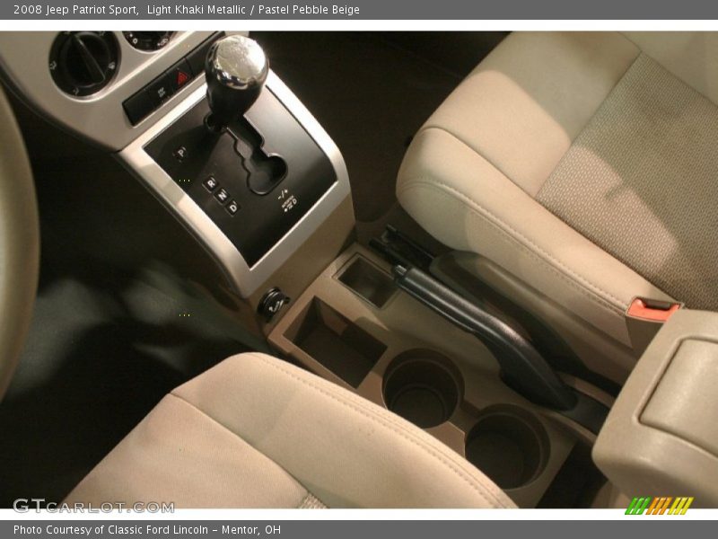 Light Khaki Metallic / Pastel Pebble Beige 2008 Jeep Patriot Sport