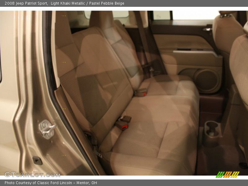 Light Khaki Metallic / Pastel Pebble Beige 2008 Jeep Patriot Sport