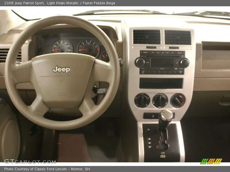 Light Khaki Metallic / Pastel Pebble Beige 2008 Jeep Patriot Sport