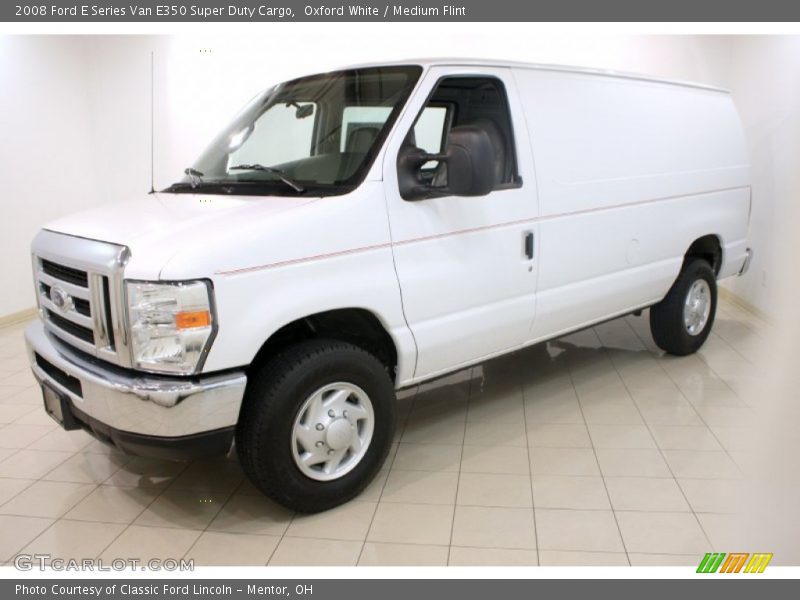 Front 3/4 View of 2008 E Series Van E350 Super Duty Cargo